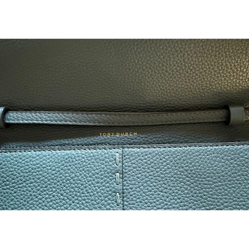 Tory Burch McGraw Wallet  Pebbled Leather Crossbody Bag Teal Blue